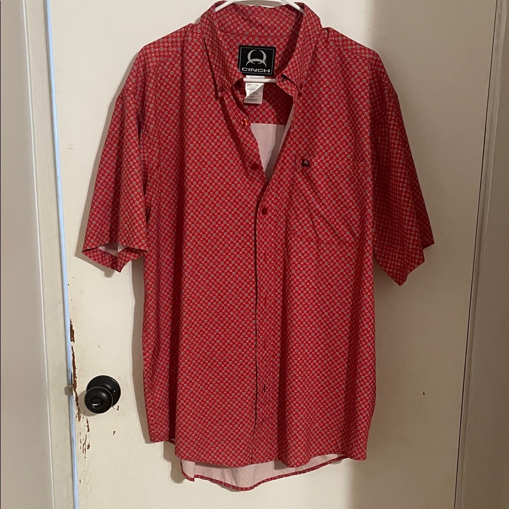 Cinch Men's Patterned Red Button Down Shirt